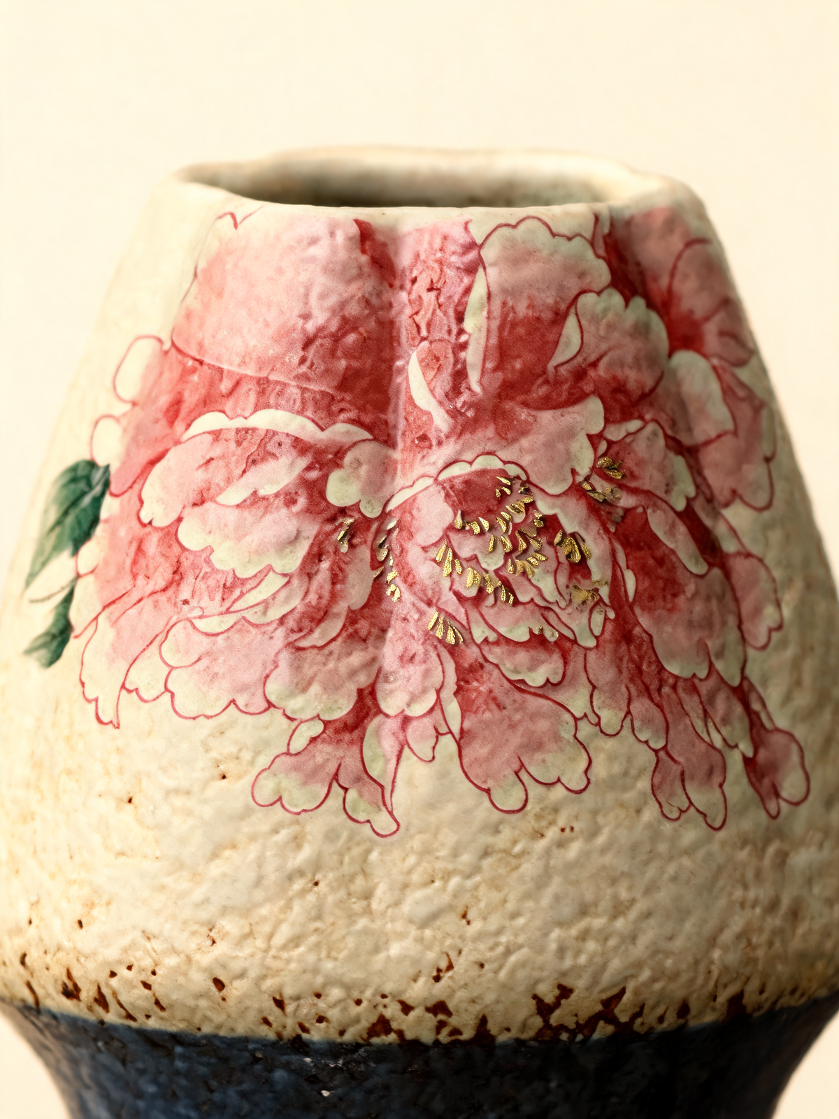 Detail of the fire-stone red base on the Botan Chasen Rest