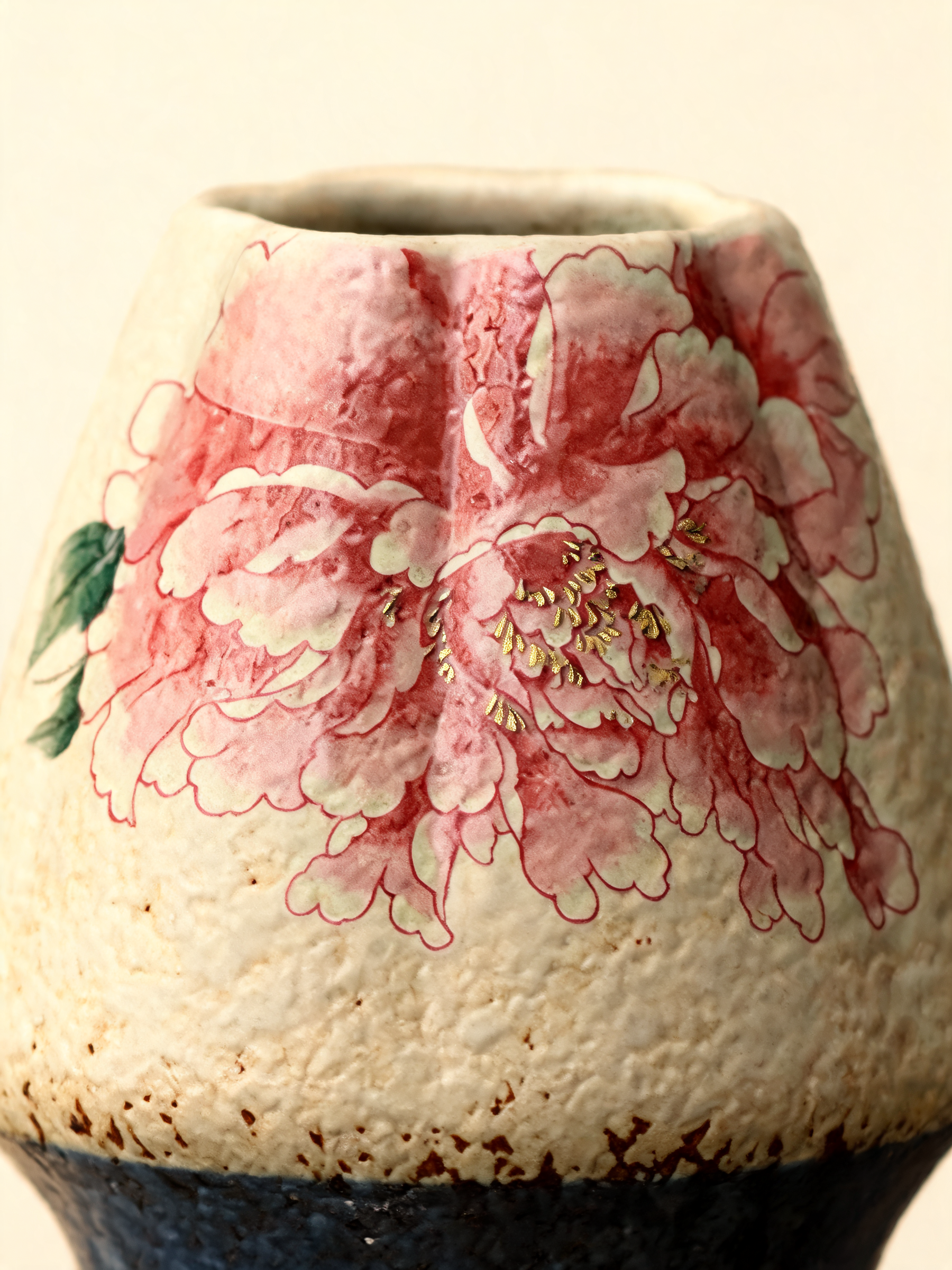 Detail of the fire-stone red base on the Botan Chasen Rest