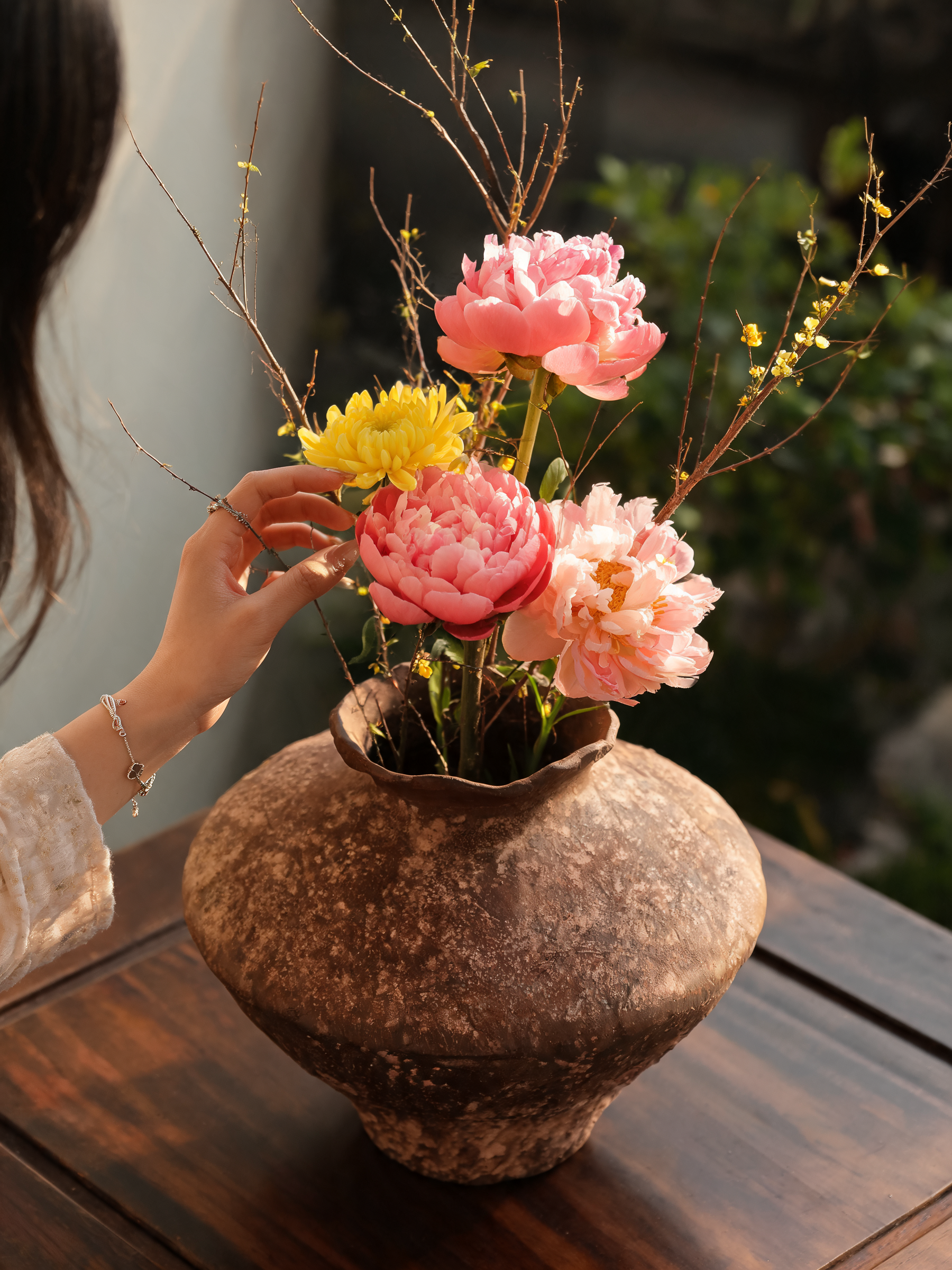 Fengxi Earth Vase