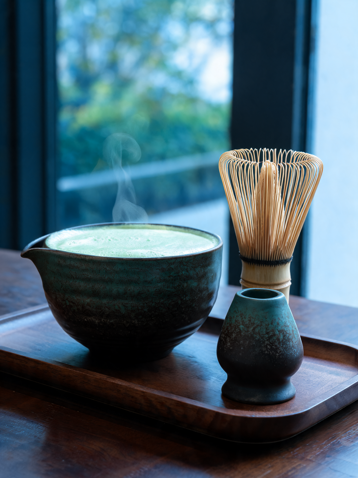 Koke Matcha Set with matcha bowl, whisk rest, bamboo whisk and scoop