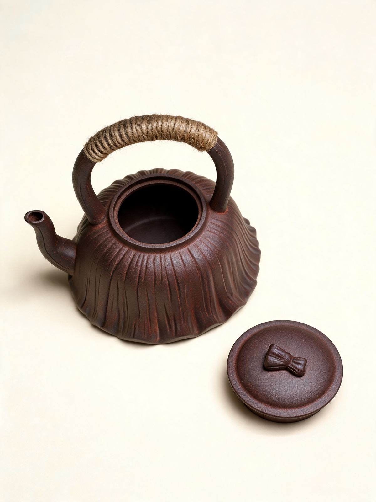 Close-up of the raw clay texture on the Lianpeng teapot