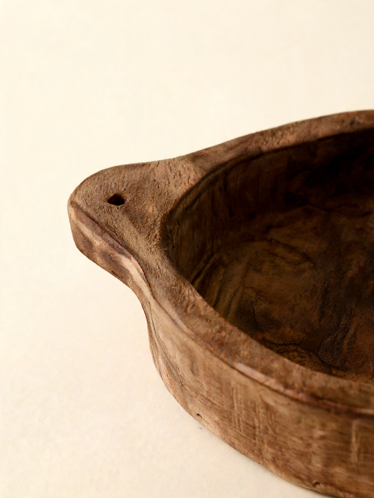 Yun Bowl two integrated side handles shaped into the wood