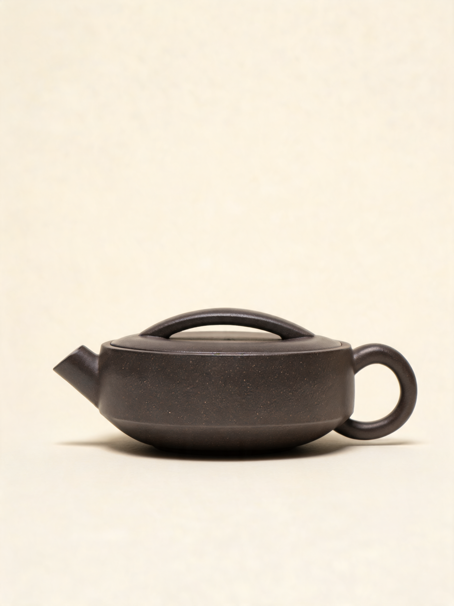 Zisha Ebony handmade Yixing teapot in dark Tianqing clay